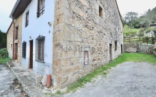 Casa de pueblo en Esponzués