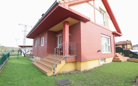 Chalet independiente en Cayon
