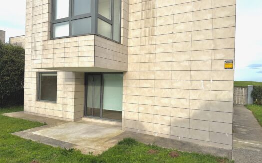 Villa independiente con piscina y pista de Padel