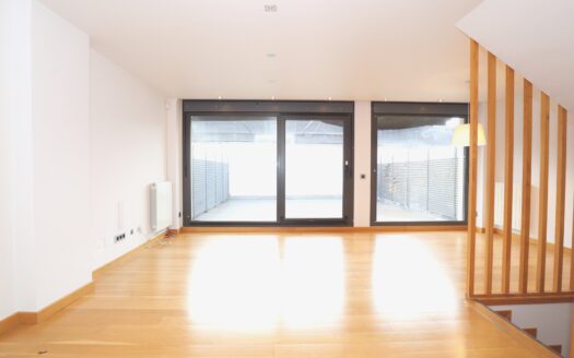 Chalet adosado con vistas al mar en Cueto-Valdenoja