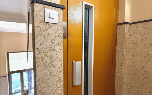 Piso con garaje en Cuatro Caminos